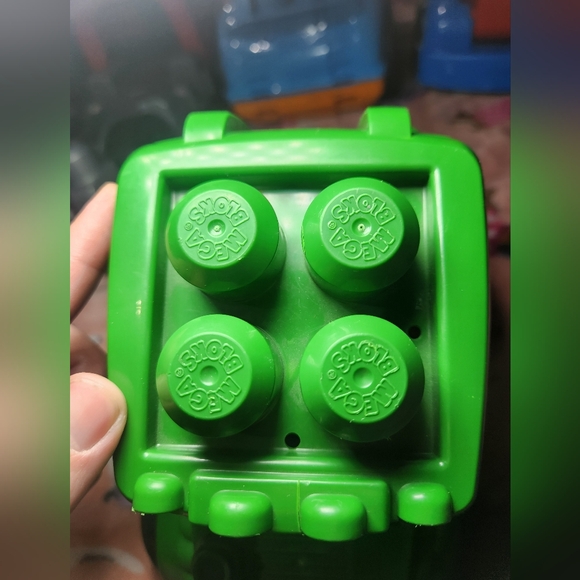 Mega Blok Colorful Toy Car Set for Kids 4 Vehicals! - Picture 16 of 16